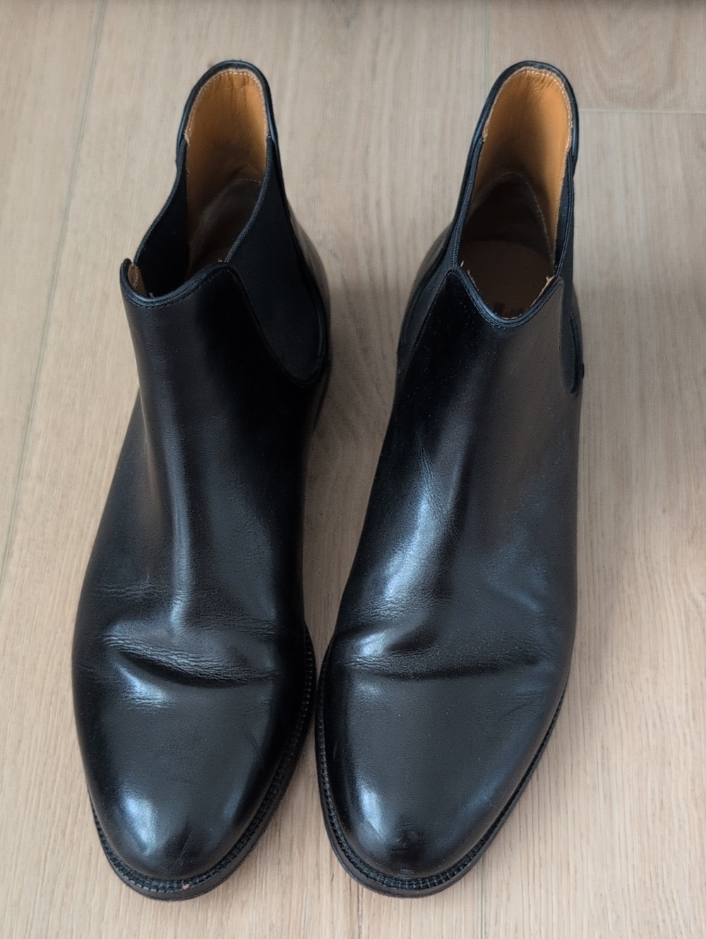 Cole Haan Black Leather Chukka Boots with Tan Lining